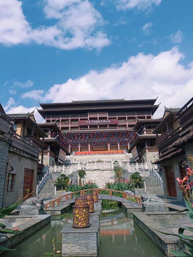 TOUR TRUNG QUỐC 3N3D HÀ NỘI - HÀ KHẨU - BÌNH BIÊN - KIẾN THỦY - MÔNG TỰ - HÀ NỘI