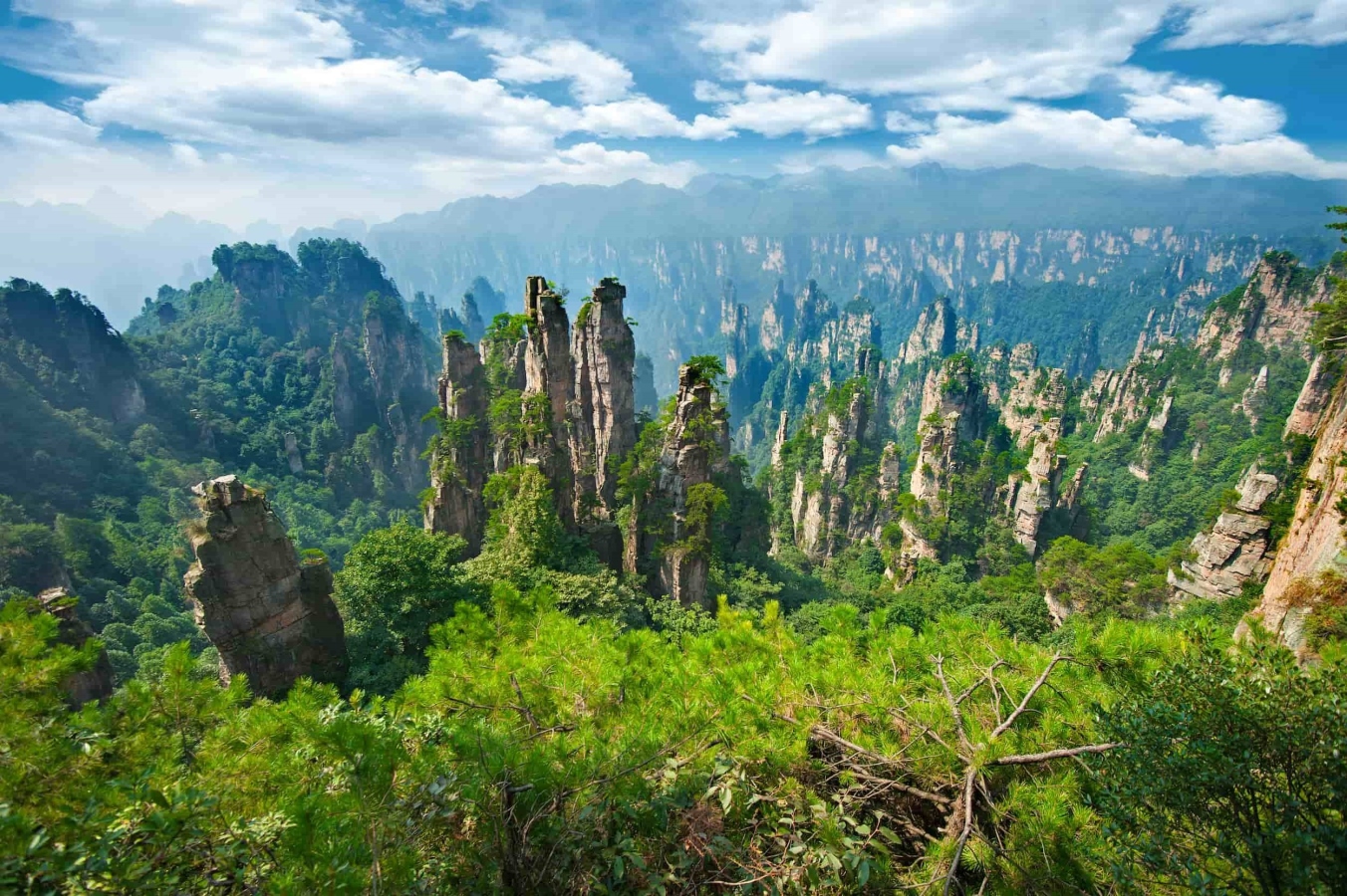 TOUR TRUNG QUỐC 6N5D: TAM HIỆP - SÔNG DƯƠNG TỬ - PHƯỢNG HOÀNG CỔ TRẤN - TRƯƠNG GIA GIỚI