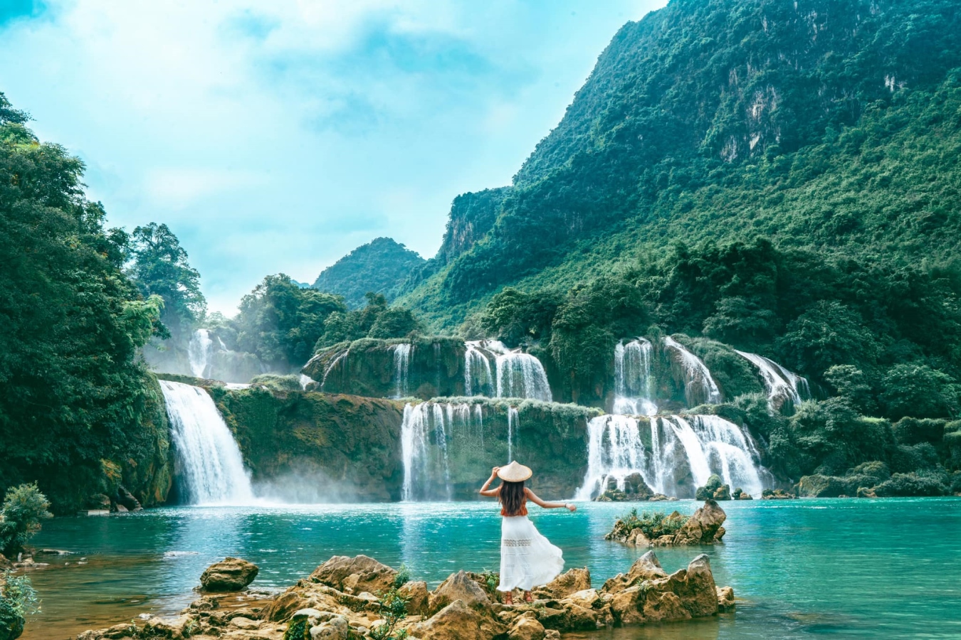 TOUR DU LỊCH CAO BẰNG 2N1D 